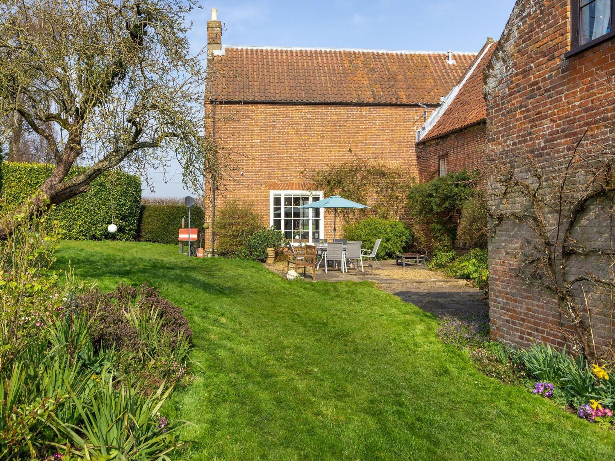 Hemblington Hall Arts And Leisure Ltd South Walsham Ngoại thất bức ảnh